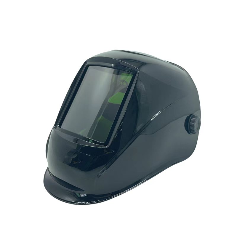 Casque de soudage laser et respirateur à adduction d'air : une protection synergique pour les soudeurs