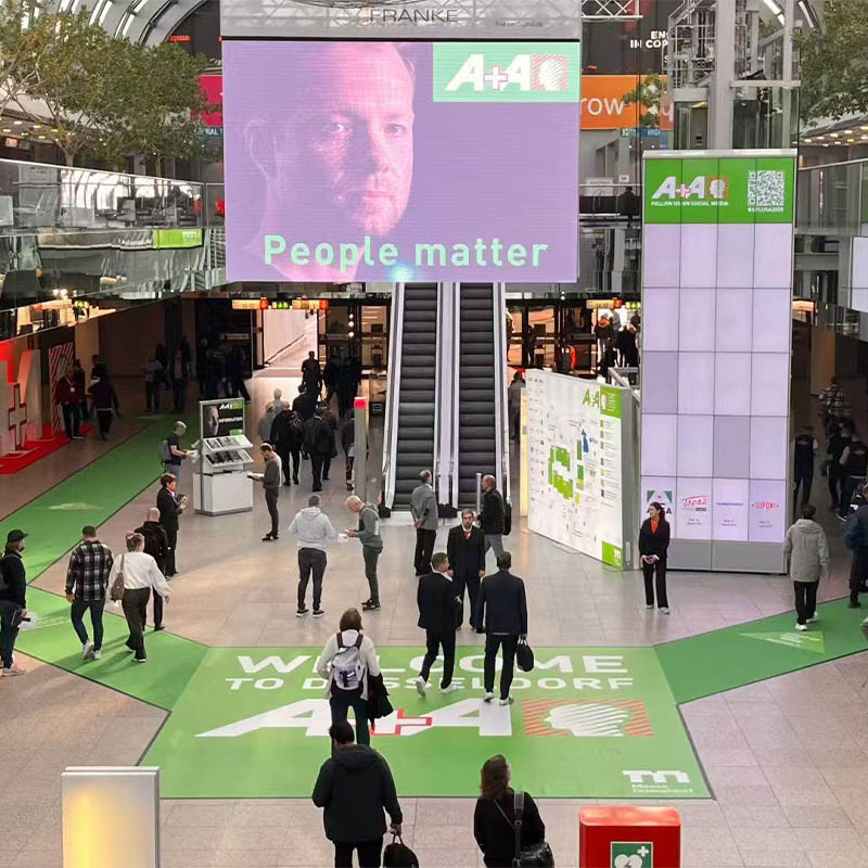 NEW AIR fait ses débuts au salon A+A Allemagne avec un appareil de protection respiratoire à ventilation assistée (PAPR) développé en interne.